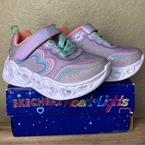 Skechers Heart Lights Light-Up Sneakers | Toddler Girls Size 5 | Lavender Multi